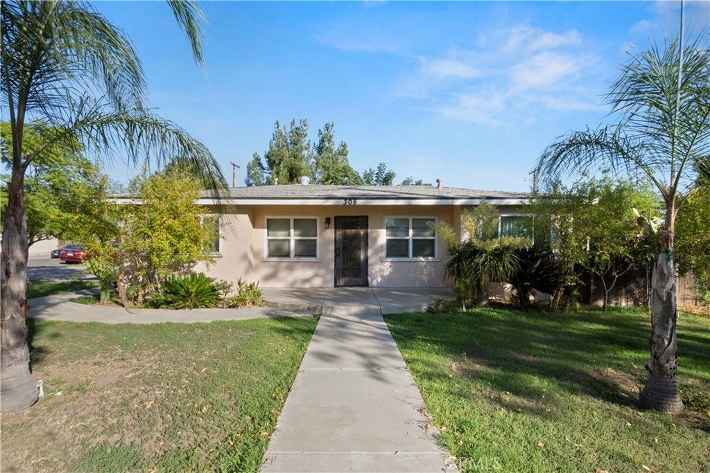 308 S Campus Avenue, Upland, CA 91786