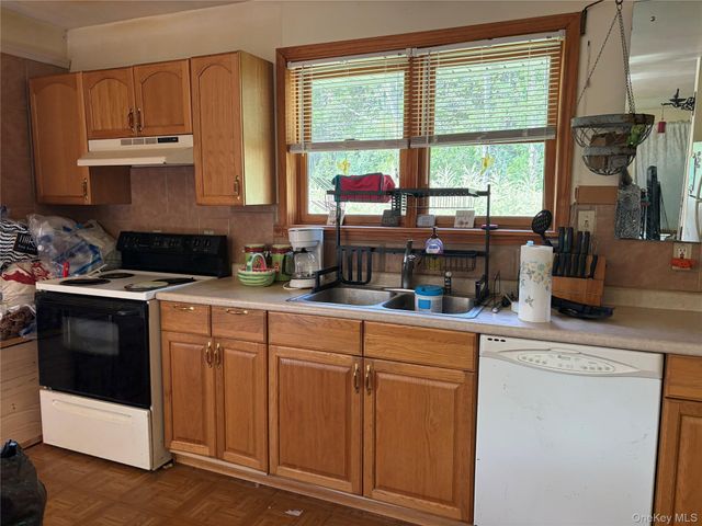 3 Kehrley Lane, Swan Lake, NY 12783