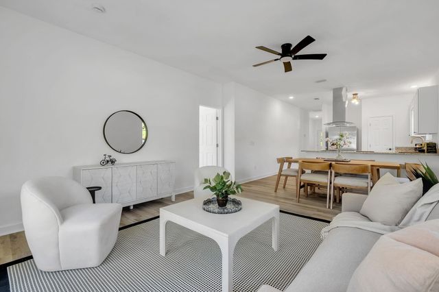 822 Tucker Street, Tallahassee, FL 32310