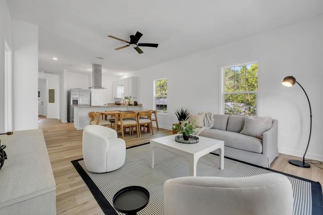 822 Tucker Street, Tallahassee, FL 32310