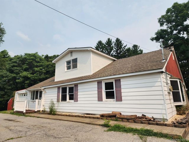 32 Osborne Hill Road, Wappingers Falls, NY 12590