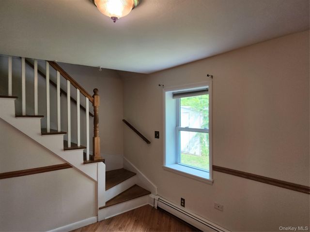 32 Osborne Hill Road, Wappingers Falls, NY 12590