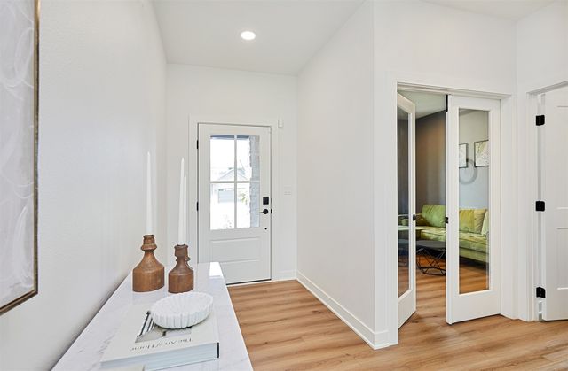 11174 Westport Drive, West Des Moines, IA 50266