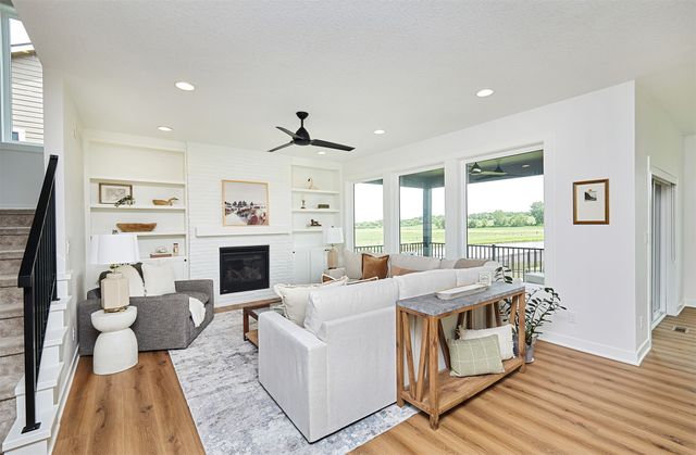 11174 Westport Drive, West Des Moines, IA 50266