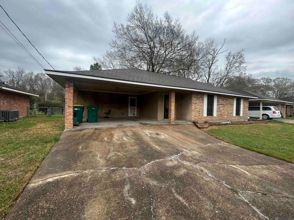 3485 Magnolia Ave, Zachary, LA 70791