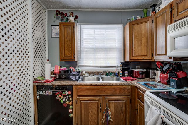 103 Warrior Lane, Johnson City, TN 37601