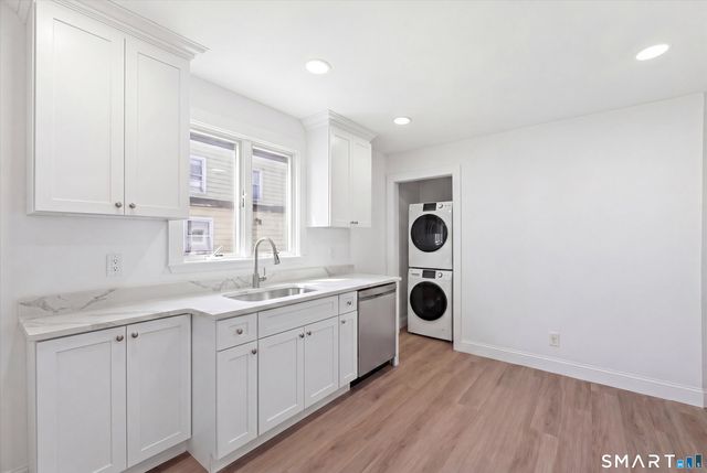 12 Center Street, Stamford, CT 06906