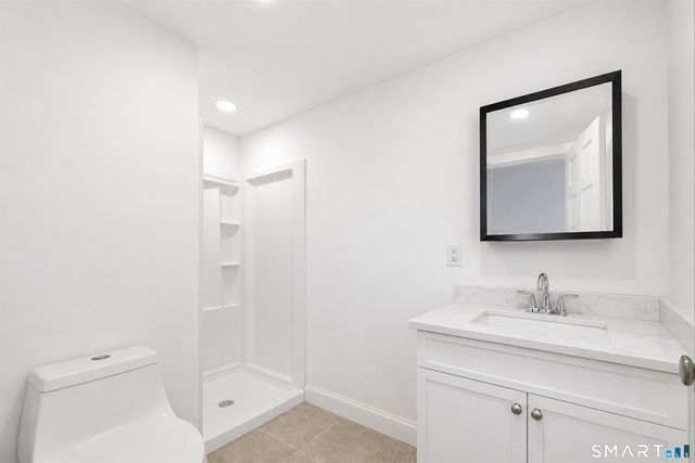 12 Center Street, Stamford, CT 06906