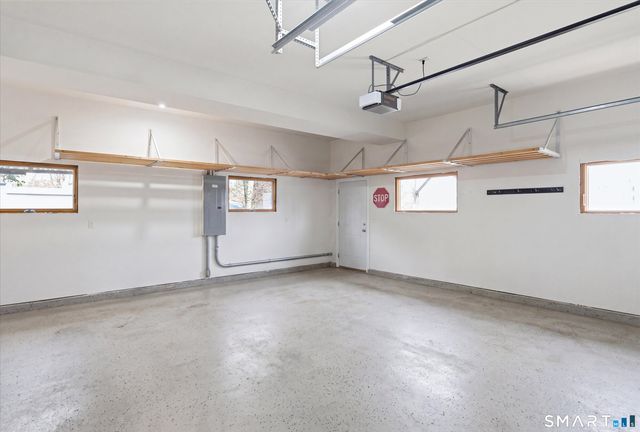 12 Center Street, Stamford, CT 06906