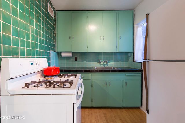 729 S 2nd Avenue, Tucson, AZ 85701