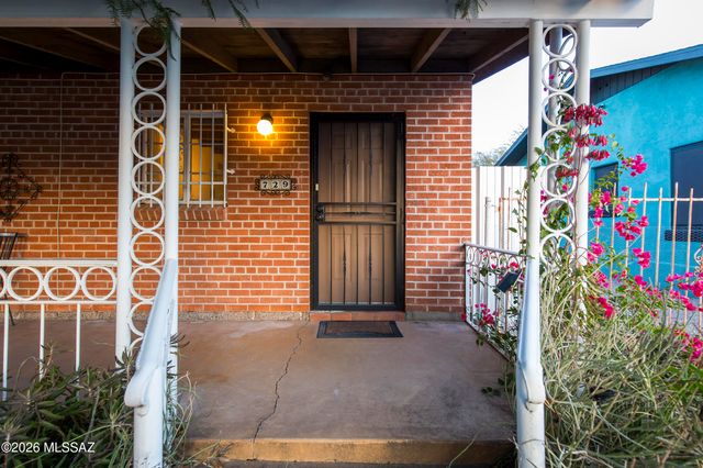 729 S 2nd Avenue, Tucson, AZ 85701