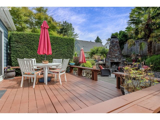 2210 Ne 54TH Ave, Portland, OR 97213