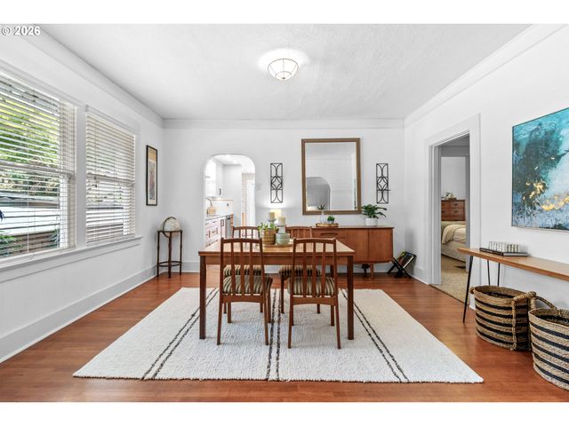2210 Ne 54TH Ave, Portland, OR 97213