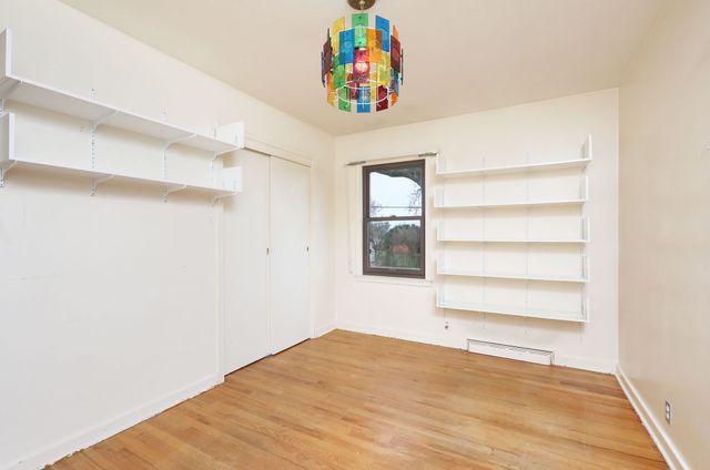 2218 70th Street, Windsor Heights, IA 50324