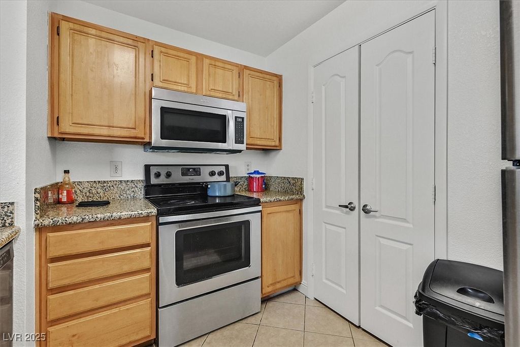 Image 12 of property listing at 5055 West Hacienda Avenue 1136, Las Vegas, NV 89118