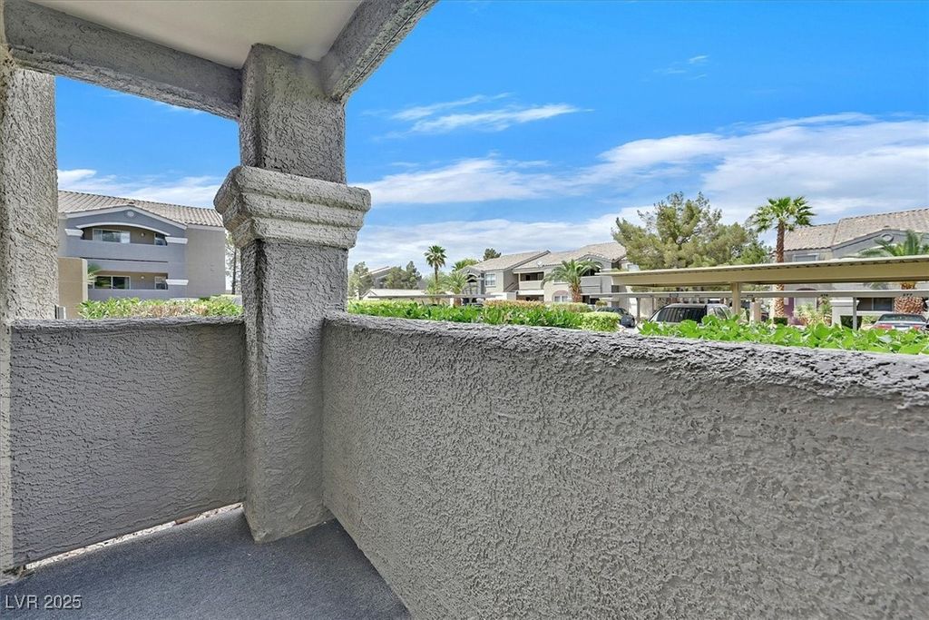 Image 22 of property listing at 5055 West Hacienda Avenue 1136, Las Vegas, NV 89118