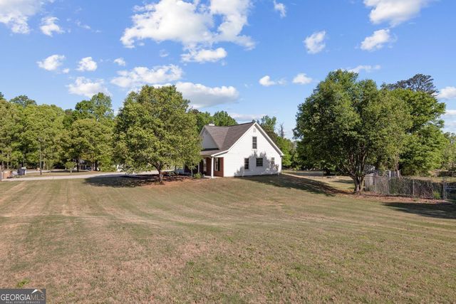 555 Mackinaw Drive, Bethlehem, GA 30620