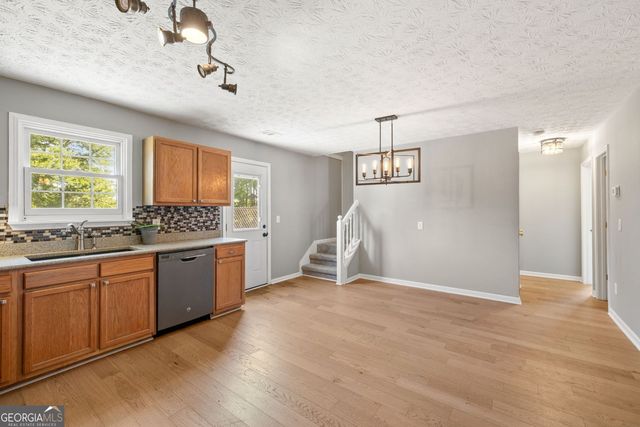 555 Mackinaw Drive, Bethlehem, GA 30620