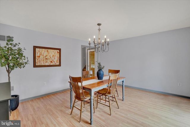 11013 KLINE HILL CT, New Freedom, PA 17349