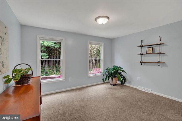 11013 KLINE HILL CT, New Freedom, PA 17349