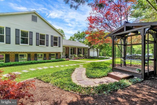 11013 KLINE HILL CT, New Freedom, PA 17349