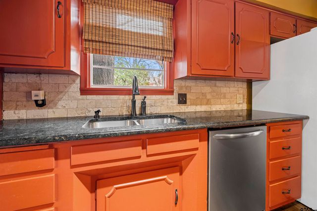 612 Tremont, Tyler, TX 75701