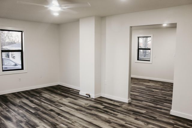 502 Bunch Avenue, Ava, MO 65608