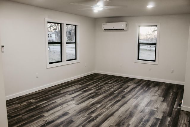 502 Bunch Avenue, Ava, MO 65608