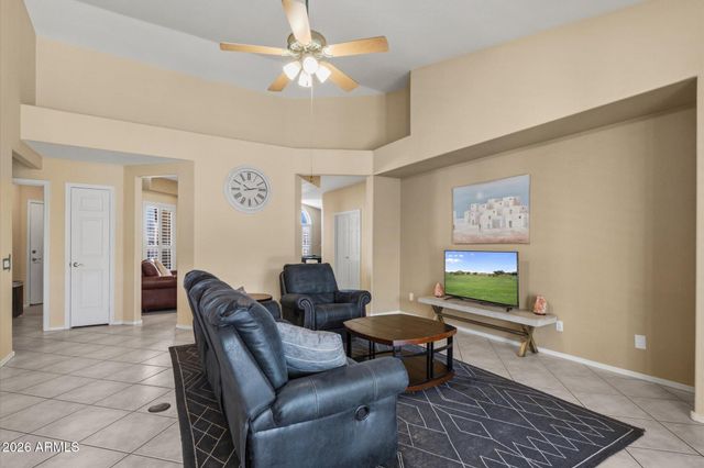 6305 E PALM Street, Mesa, AZ 85215