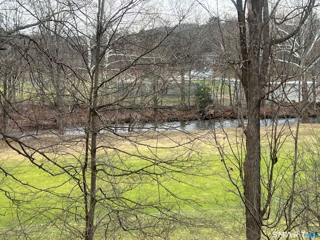 558 Heritage Village C, Southbury, CT 06488