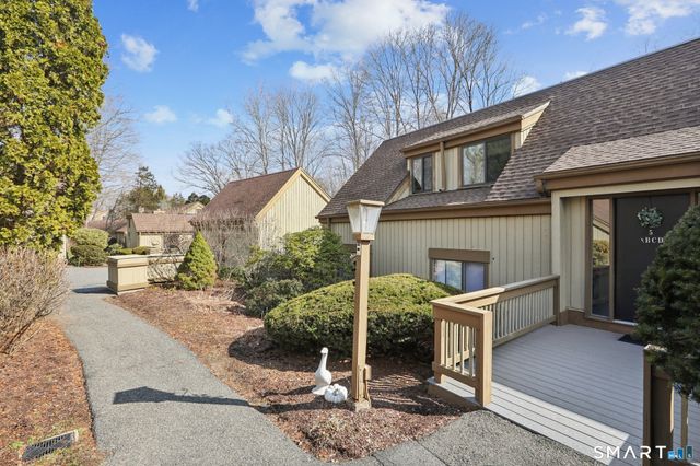 558 Heritage Village C, Southbury, CT 06488