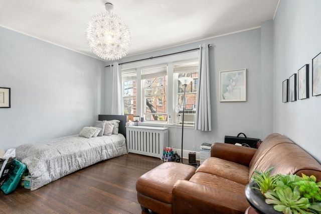 6 Lanark Road 1, Brookline, MA 02445