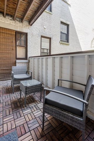 6 Lanark Road 1, Brookline, MA 02445