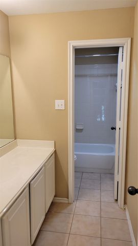 319 Los Altos Drive, Rockwall, TX 75087