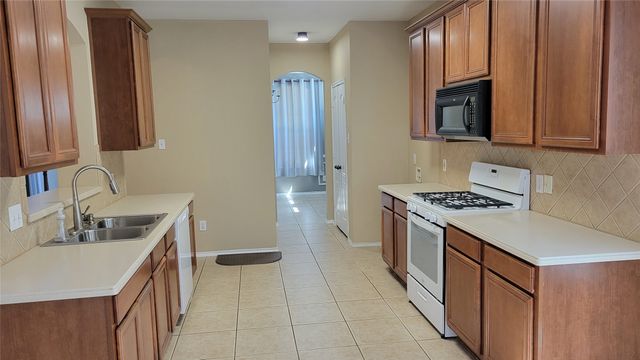 319 Los Altos Drive, Rockwall, TX 75087