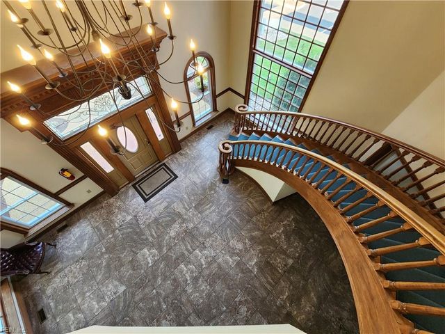 11825 Rock LNDG, Newport News, VA 23606