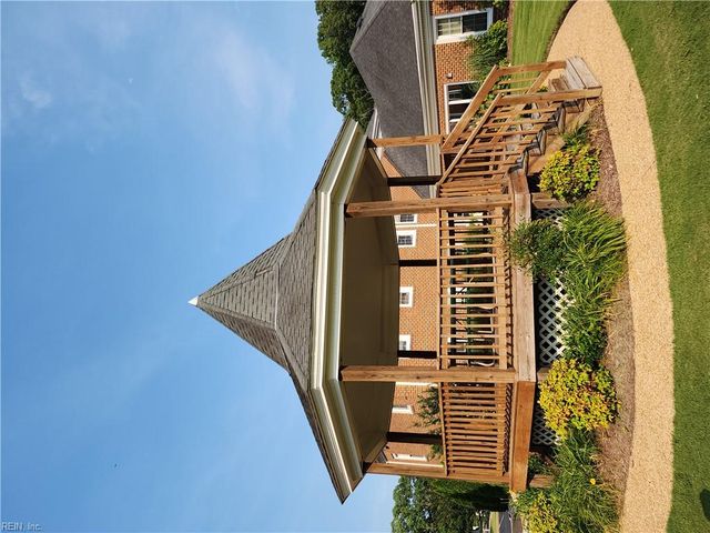 11825 Rock LNDG, Newport News, VA 23606