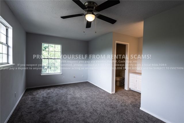 2554 W Houston, Fayetteville, AR 72704