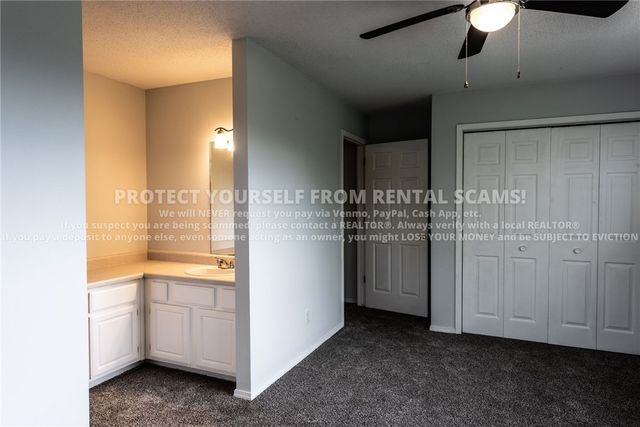 2554 W Houston, Fayetteville, AR 72704