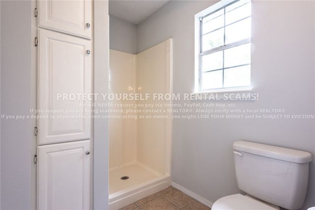 2554 W Houston, Fayetteville, AR 72704
