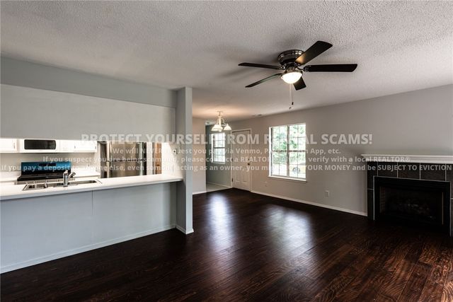 2554 W Houston, Fayetteville, AR 72704
