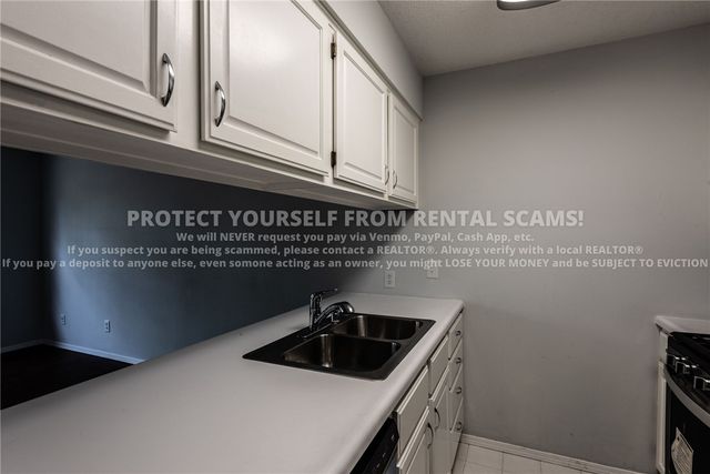 2554 W Houston, Fayetteville, AR 72704