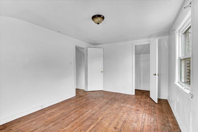 9846 S Calhoun Avenue, Chicago, IL 60617