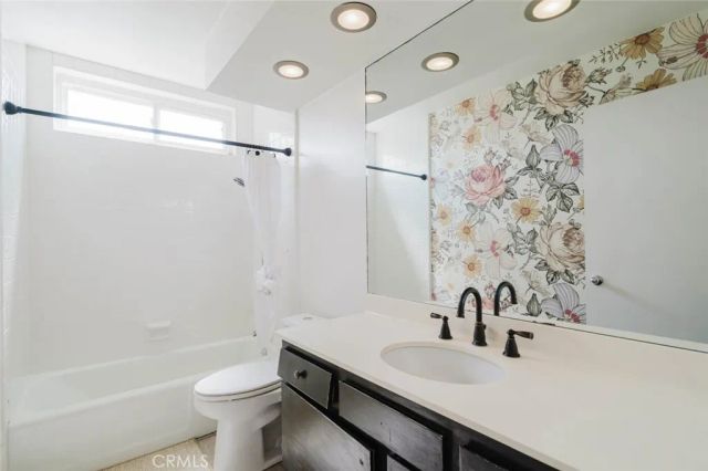 906 Whitehaven Terrace, Glendale, CA 91207