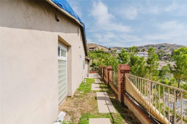 906 Whitehaven Terrace, Glendale, CA 91207