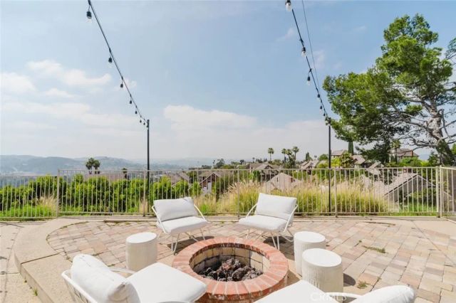 906 Whitehaven Terrace, Glendale, CA 91207