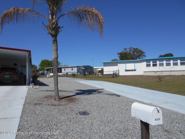 8271 Modena Avenue, Brooksville, FL 34613