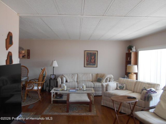 8271 Modena Avenue, Brooksville, FL 34613