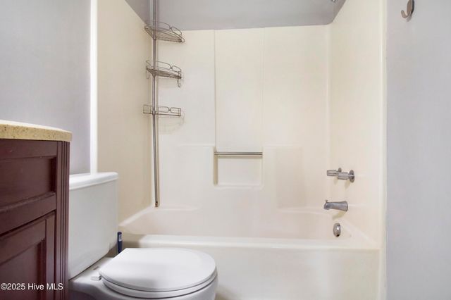 203 Palamino Trail, Jacksonville, NC 28546