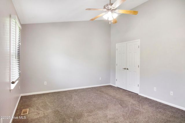 203 Palamino Trail, Jacksonville, NC 28546